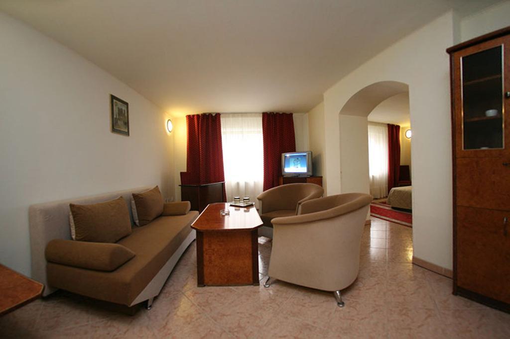 Euro Hotel Timisoara Luaran gambar