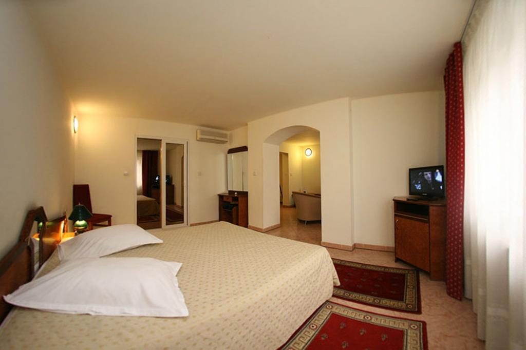 Euro Hotel Timisoara Luaran gambar