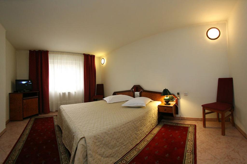 Euro Hotel Timisoara Luaran gambar